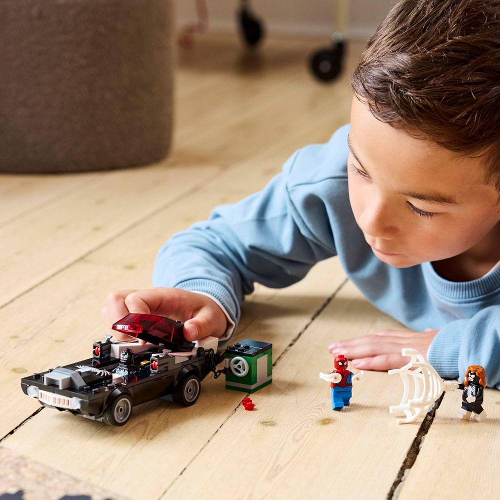 LEGO Spider-Man contro Muscle Car di Venom 76309