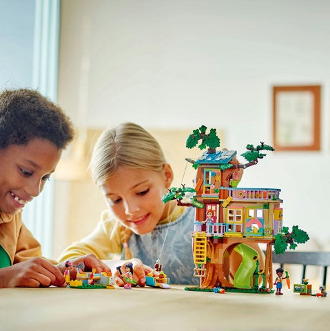 LEGO Casa sull’albero dell’amicizia 42652