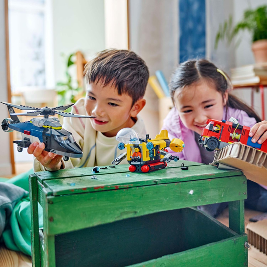 LEGO Elicottero, autopompa e sottomarino 60462